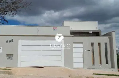 Casa à venda no belo horizonte em varginha com 3 quartos, 1 suíte. 2 banheiros, churrasqueira e 2 vagas