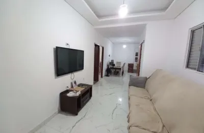 Casa com 2 quartos à venda na rua coronel silva teles, 676, parque são vicente, são vicente por r$ 300.000