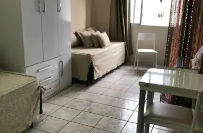 Loft com 1 quarto para alugar na avenida presidente wilson, 802, gonzaguinha, são vicente por r$ 1.800