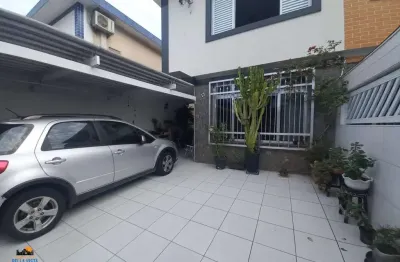 Casa com 3 quartos à venda na largo professor clemente ferreira, 17, vila cascatinha, são vicente por r$ 535.000