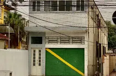 Casa com 2 quartos à venda na rua luís de camões, 236, encruzilhada, santos por r$ 1.600.000