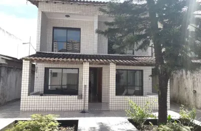 Casa com 4 quartos à venda na rua dom lara, 392, vila valença, são vicente por r$ 1.378.000