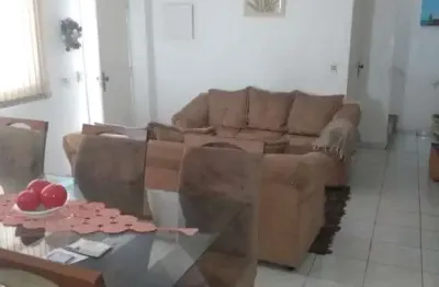 Casa com 5 quartos à venda na rua josé gonçalves da mota júnior, 33, vila valença, são vicente por r$ 1.200.000