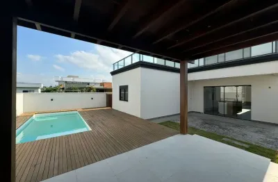 Casa em condomínio fechado com 4 quartos à venda na Rua José Francisco Bernardes, 2134, Centro, Camboriú