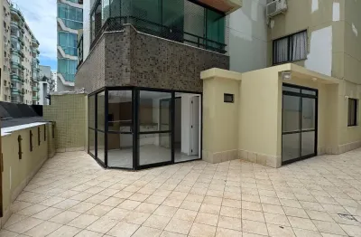 Apartamento diferenciado com terraço e 4 dormitorios- quadra mar
