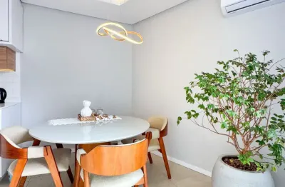 Casa em condomínio fechado com 3 quartos à venda na Rua Rio Amazonas, Lídia Duarte, Camboriú