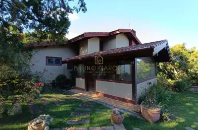 Impecável casa em condomínio à venda em atibaia-sp, no condomínio portal dos nobres: 3 quartos, 1 suíte, 1 sala, 4 banheiros, 6 vagas de garagem, 317,00 m² de área.