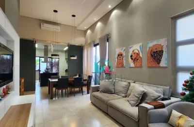 Casa térrea com 3 dormitórios localizada no condomínio quinta das tipuanas.