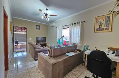 Casa com 2 quartos à venda na Rua Nicolas Fakhoury, --, Parque Residencial Vale do Sol, Araraquara