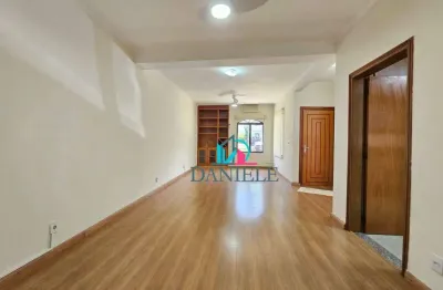 Sobrado com 4 dormitórios localizado no condomínio summertime.