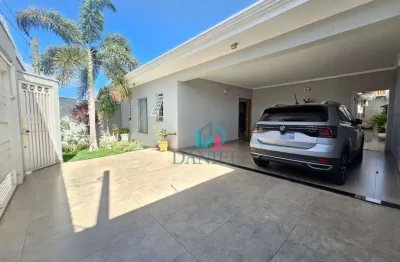 Casa térrea com 3 dormitórios localizada no Residencial Cambuy