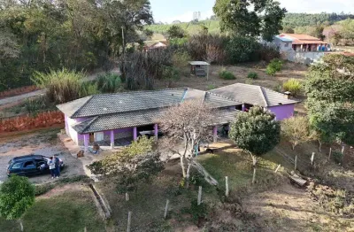 Fazenda à venda na Rua Diogenes Domingues De Godoi, 156, Centro, Pinhalzinho