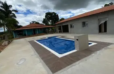 Chácara / sítio com 4 quartos à venda na Diogenes Domingues De Godoi, Cachoeirinha, Pinhalzinho