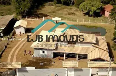 Chácara / sítio com 3 quartos à venda na Diogenes Domingues De Godoi,156 - Pinhalzinho -Sp, 156, Centro, Pinhalzinho