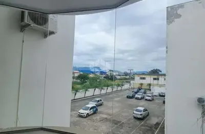 Apartamento aririú da formiga, 2 dormitórios/quartos, linda vista para a pedra branca.