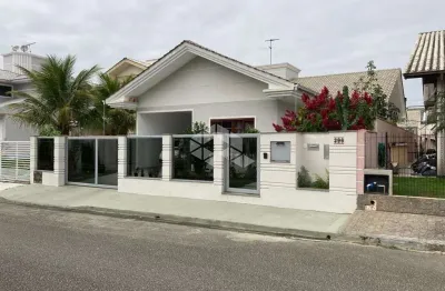 Casa 03 quartos, 01 suíte, à venda,  bairro pedra branca, palhoça sc.