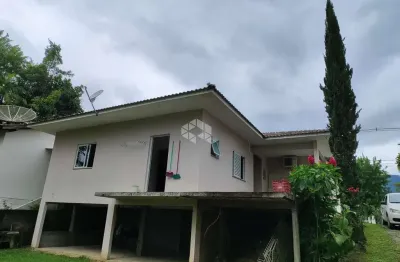 Casa 03 quartos a venda, bairro sul do rio, santo amaro da imperatriz sc.