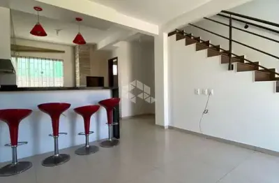 Casa com 2 quartos à venda na Rua Santarem, 77, Enseada de Brito, Palhoça