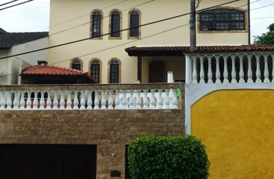 Casa em condomínio fechado com 4 quartos à venda na Rua Arcozelo, 853, Vila Valqueire, Rio de Janeiro