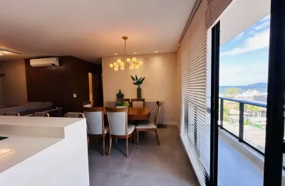 Apartamento com 3 quartos para alugar na Rua Carola Coelho, 128, Balneário Santa Clara, Itajaí