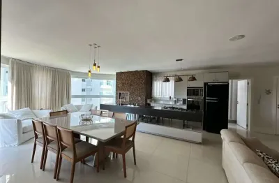 Apartamento com 3 quartos para alugar na Rua Delfim de Pádua Peixoto, 2184, Praia Brava, Itajaí