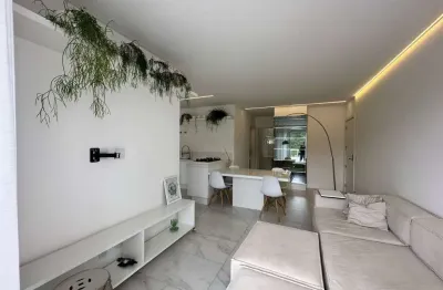 Apartamento com 2 quartos para alugar na Rua Delfim de Pádua Peixoto, 1128, Balneário Santa Clara, Itajaí