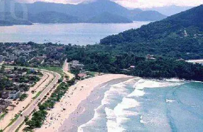 Terreno 3.000 m² pé na areia - praia grande ubatuba .