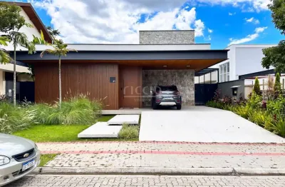 Casa térrea à venda, condomínio reserva das figueiras - 4 suítes - escritório e piscina