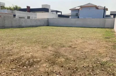 Terreno no urbanova com 600 m2,  plano ,  pronto para construir.
