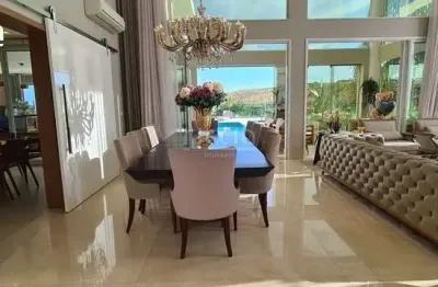 Mansão encantadora no urbanova sjc/sp, mais de 870 m² útil, 5 suítes com 8 vagas, piscina, academia, adega, pub, vista privativa