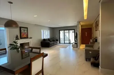 Casa térrea no condomínio colinas, localizado no jardim das colinas, são josé dos campos