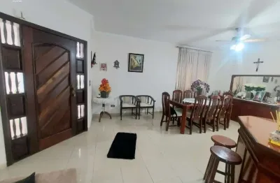 Casa com 5 quartos à venda no Jardim América, São José dos Campos 