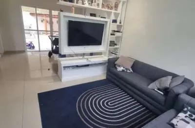 Casa no urbanova com 3 dormitórios, sendo 1 suite com closet