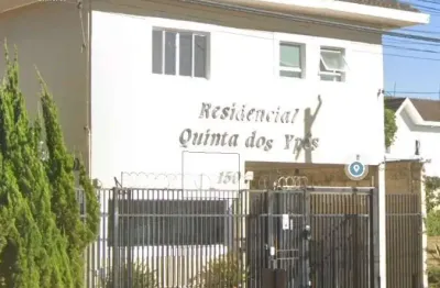 Casa em condominio, 3 dormitórios, sendo 1 suite , sala em 2 ambientes.