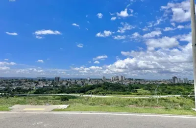 Terreno à Venda no Condomínio Terras Alpha Urbanova - São José dos Campos