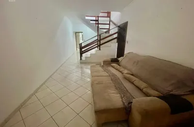 Sobrado a venda, 03 dormitórios, jardim das indústrias - são josé dos campos/sp