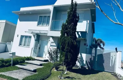Casa de 360 m² com 4 dormitórios (3 suítes) no condomínio residencial mantiqueira