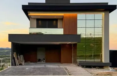 Casa / sobrado à venda no cond. terras alpha urbanova - 4 suítes  364 m2 de construção - avalia permuta e parcelamento direto.