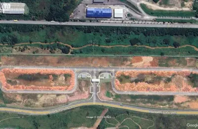 Terreno de 630 m² plano no condomínio industrial multiplus ii - avalia parcelamento curto
