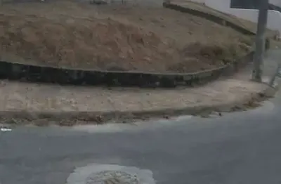 Terreno à venda na Vila Branca, Jacareí 