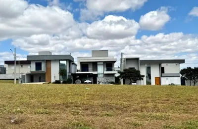 Terreno em condomínio fechado à venda no Loteamento Floresta, São José dos Campos 