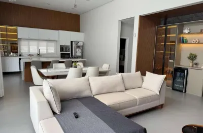 Casa à venda no residencial portal dos pássaros - 3 dormitórios - 180m²