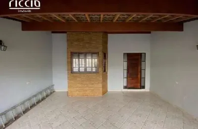 Casa a venda localizada, no jardim morumbi - com inquilino