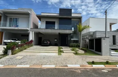 Residência sofisticada com lazer completo, piscina e acabamentos de alto padrão