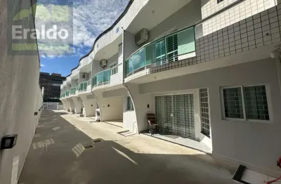 Casa com 2 quartos à venda na Rua Castro, 610, Caiobá, Matinhos