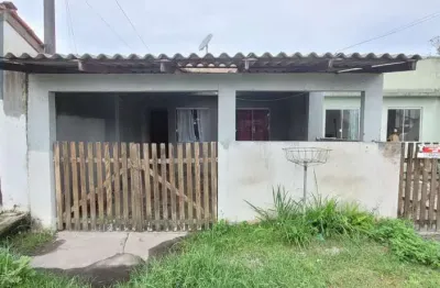 Casa com 2 quartos à venda na Rua Tamandaré, Shangri-lá, Pontal do Paraná