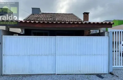 Casa com 2 quartos à venda na Rua D, 119, Tabuleiro, Matinhos