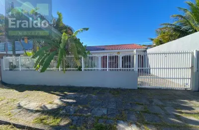 Casa com 3 quartos à venda na Rua Juscelino Kubitschek, Pontal do , Ipanema, Pontal do Paraná