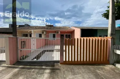 Casa com 2 quartos à venda na Rua Camões, Pontal do , Santa Terezinha, Pontal do Paraná
