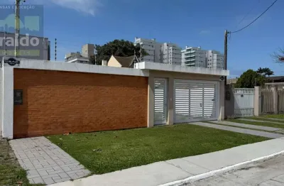 Casa com 3 quartos à venda na Avenida Bandeirantes, Matinhos, Caiobá, Matinhos